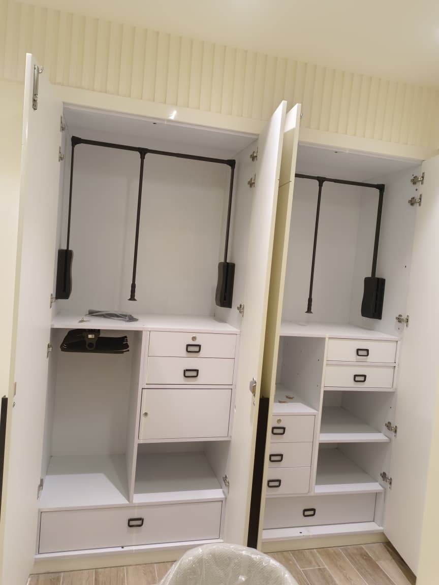 Modern Wardrobe - Rooms